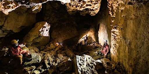 Imagem principal de Bussardhöhle - Neuentdecktes Höhlensystem in der Fränkischen Schweiz