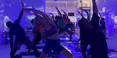 Hauptbild für Immersive Yoga