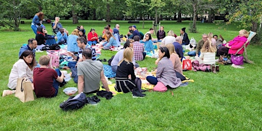 French Conversation and Picnic in Green Park  primärbild