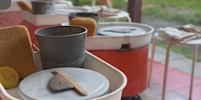 Hauptbild für Pottery and Reggae Music (Beginners Wheel Throwing Class @OCISLY Ceramics)