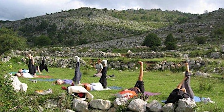 Hauptbild für Yoga retreat in France