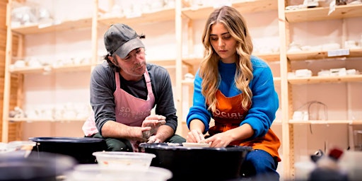 Imagen principal de Pottery Making Taster Class: Hand Building & Wheel Throwing