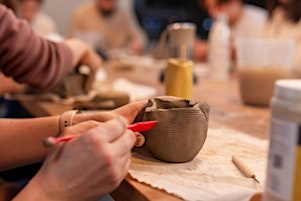 Immagine principale di Ceramics Workshop with Hollie Cooper 