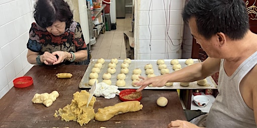 Imagem principal de Traditional Chinese Pastries Tour - A Heritage and Cultural Experience