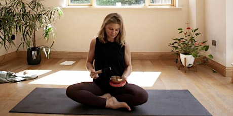 Imagen principal de Restore and Flow: Yoga, mindfulness and journaling.