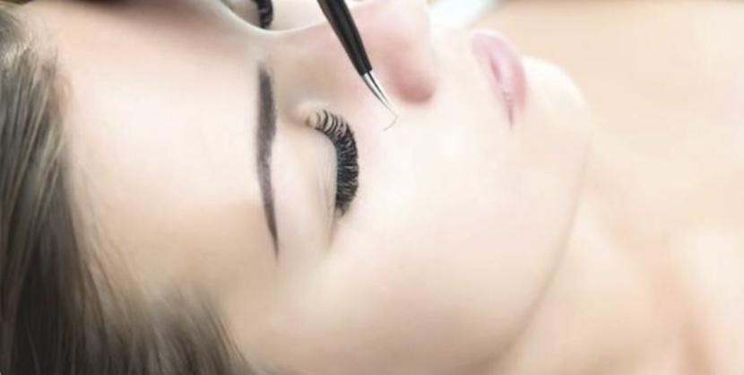 Greensboro, NC Eyelash Extension Training ($200) Properly Applying Eyelash Extensions