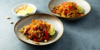Primaire afbeelding van In-Person Class: Better than take-out: Classic Pad Thai (NYC)