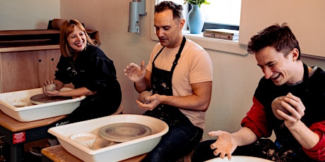 East London Taster Pottery Evening (Handbuilding + Wheelthrowing)