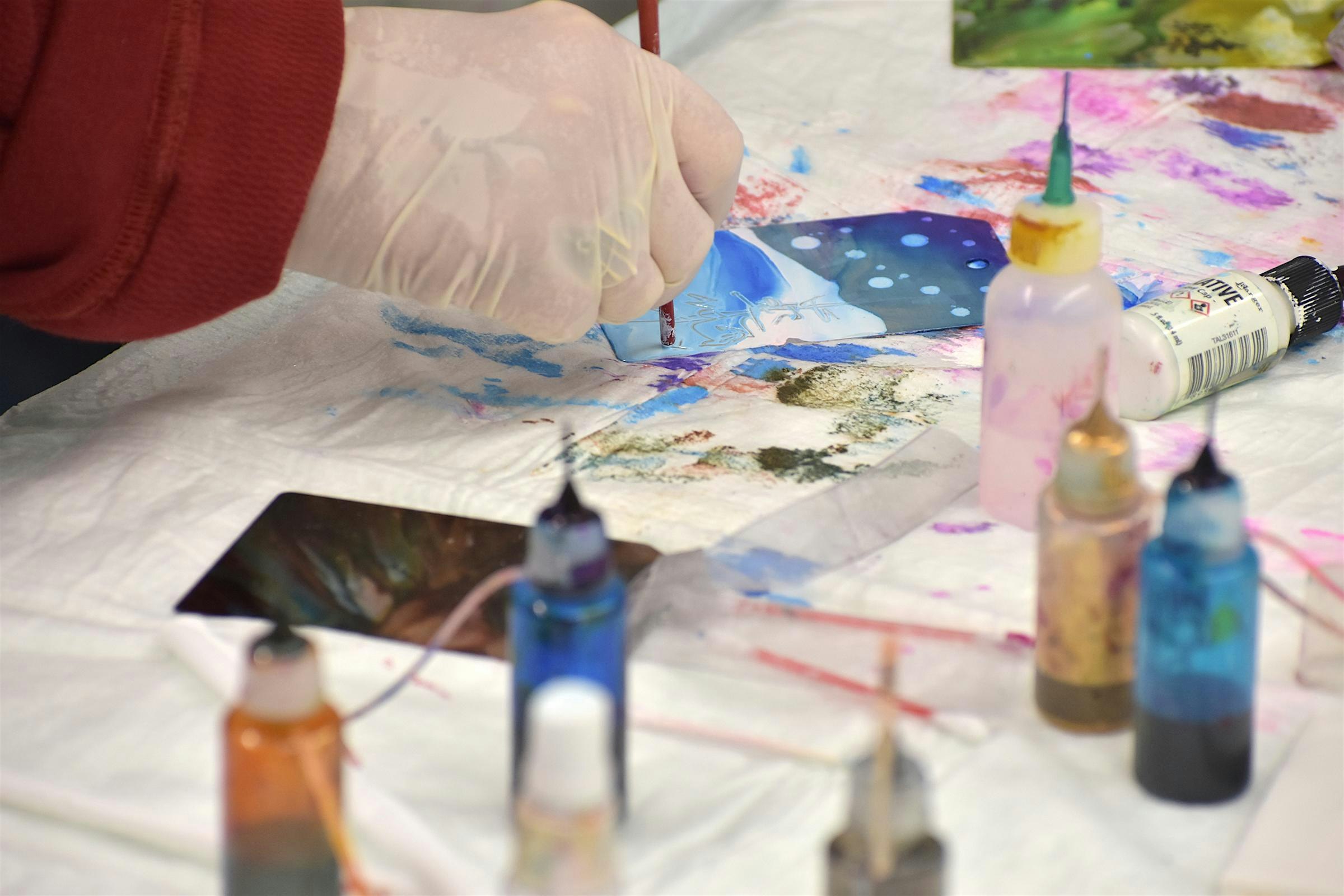 Intro to Alcohol Ink with Paula Crandell (Adult-Painting)