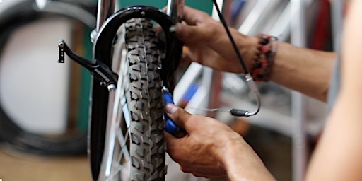 Image principale de Level 2 Bike Maintenance