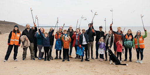 Hauptbild für Dive In: Beach clean organiser training (3)