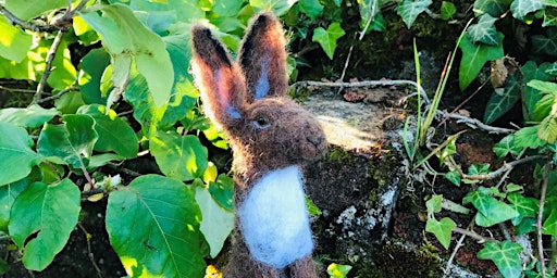 Image principale de Needle felted brown hare workshop RLF ERC 2806