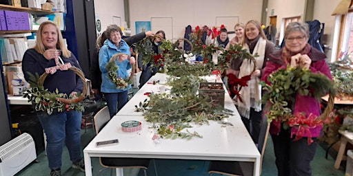 Image principale de Christmas Wreath making workshop in the Heart of England Forest