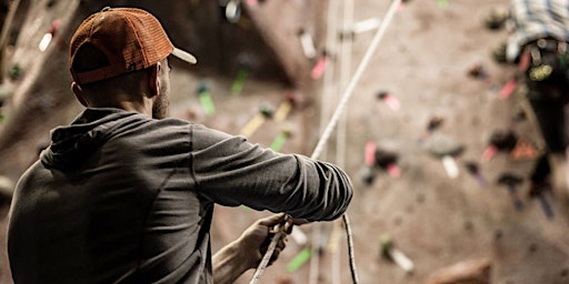 Imagem principal de Climbing Wall Instructor Assessment