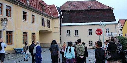 Hauptbild für Comuneo Events - Kunstbegegnung | Ausstellungsbesuch Torhaus Wehlen