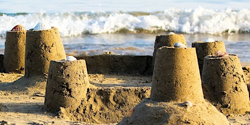 Primaire afbeelding van Family Event: Sandcastles and Seashells Family Day