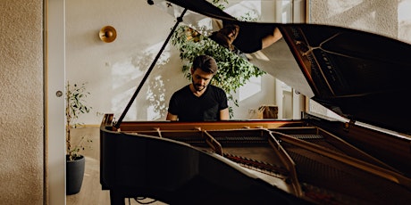 Exklusives Studio-Konzert im Haus des Künstlers | Storytelling Piano |