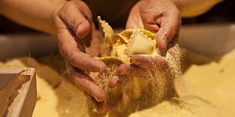 Immagine principale di MANI IN PASTA - RAVIOLI 