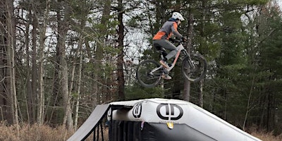 Imagen principal de MTB Clinic—Advanced Jump (Adult)