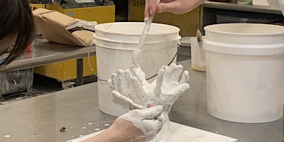 Imagem principal de Lost Wax Casting and Mold Making Techniques with Celeste Wilson