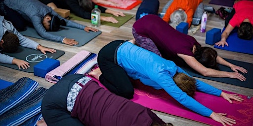 Imagem principal do evento Hemlock Farms Yoga Group Classes
