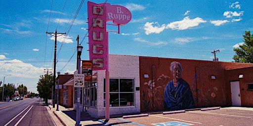 Imagem principal de TR18 Albuquerque’s Historic Barelas Neighborhood