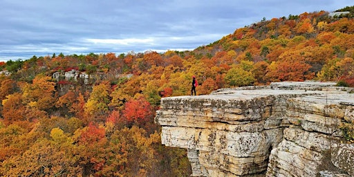 Imagem principal de Fall Foliage in Upstate New York state parks, with moderate hikes
