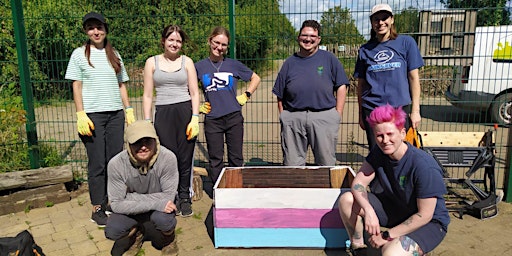 Primaire afbeelding van Queer Nature walk and crafts