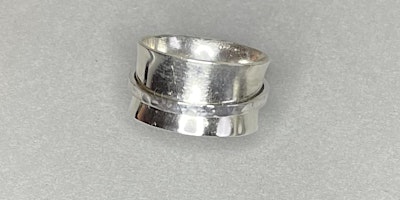 Make a Silver Spinner Ring primary image