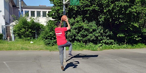 Primaire afbeelding van OSTERN 2024: Basketball-Camp "Dribbeln, passen, werfen!" | 1. FeWo