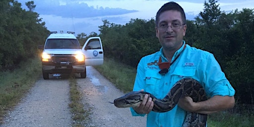 Hauptbild für CROW Speaker Series: Michael Kirkland on Invasive Burmese Pythons