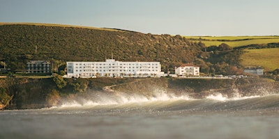 Hauptbild für Immerse yourself in a Restorative Weekend at Saunton Sands Hotel, Devon