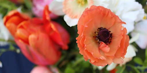Hauptbild für Make Your Own Spring Flower Bouquet Bar, Mimosa, and Cookie SAT 4/20