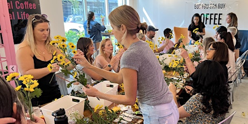 Imagem principal do evento Relaxing Flower Mug Workshop at Raining Berries