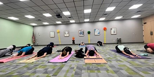 Primaire afbeelding van Vinyasa Yoga class at Kendall Library   (by donation)