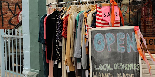 Imagem principal de Old Flame Thrift Market presented by @thriftpeople_