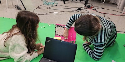 Hauptbild für 2024 April Break Workshop- Stop Motion Animation (ages 8-12)