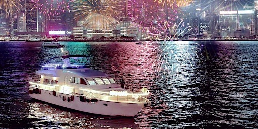 A night of boating to watch fireworks is extremely exciting and exciting primary image
