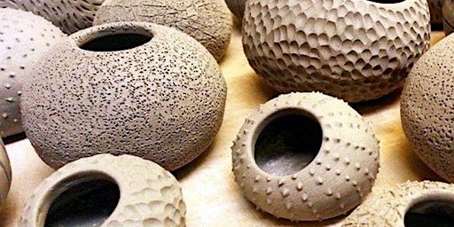 Ceramic Pinch Pots primary image