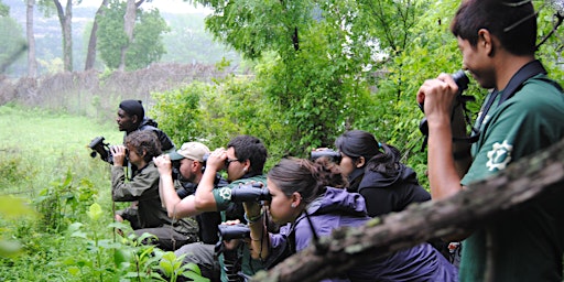 Image principale de Birding + Nature Hike at Nalle Bunny Run Wildlife Preserve