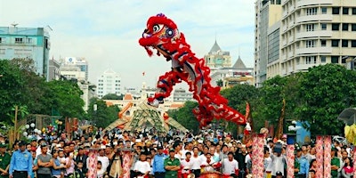 Imagen principal de The night of the lion dance ceremony is extremely attractive and unique