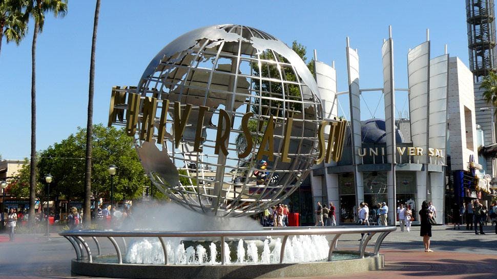 Universal Studios Hollywood Tour and Transportation