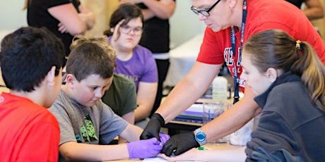 HEALTH DISCOVERY SUMMER CAMP, fab lab, science 3D laser cutting vinyl