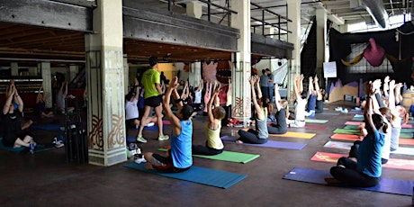 Imagem principal do evento Sunday Yoga at Angel City Brewery