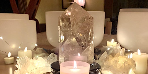 Image principale de Candlelight & Crystals: An Intention Setting Ritual and Sound Bath
