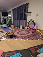 Primaire afbeelding van A Reiki powered Sound Bath hosted at Blossom Wycke Well-being Centre