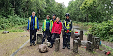 Curling Ponds Clear Up - Volunteer Day with Friends of Nevis!