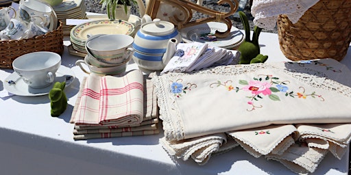 Spring Fling Tea Towels: Creative Crafting with Fabric Markers primary image