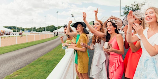 Immagine principale di Mix & Mingle - Bank Holiday Racing Day with The Athena Network 