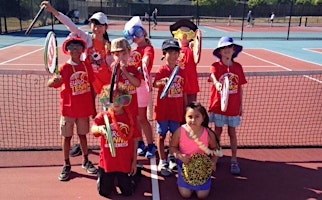 Primaire afbeelding van Ace Your Summer: Enroll in Our Tennis Day Camp Adventure
